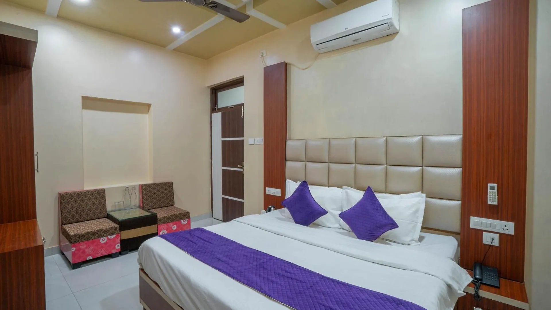 Hotel Kiaara Varanasi India