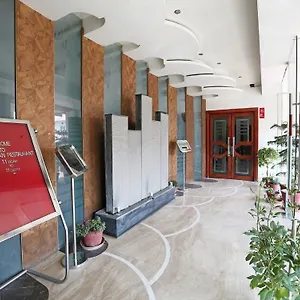 Hotel New Broadway, Varanasi