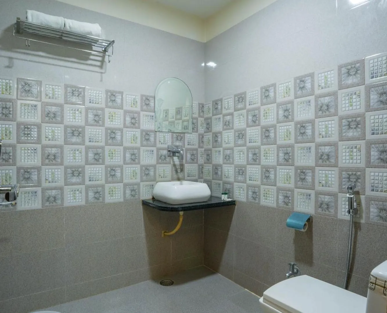 Hotel Kiaara Varanasi 3*,  India